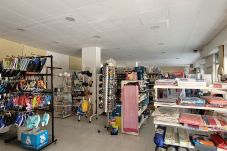 Commercial space in Estartit - Locals en venda