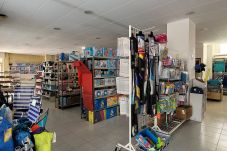 Commercial space in Estartit - Locals en venda